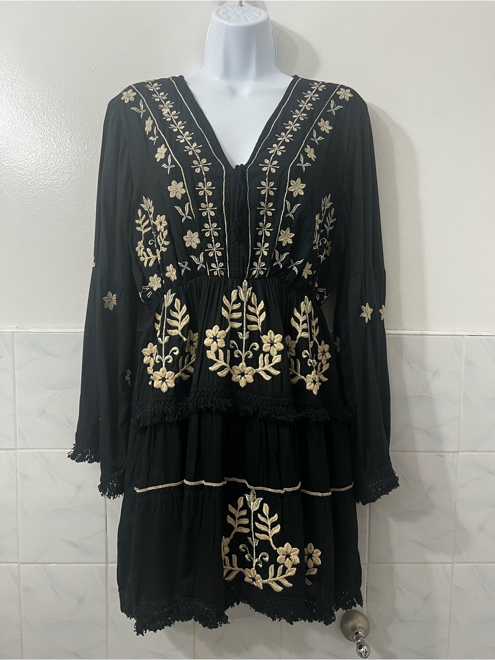 Women’s Floral Embroidered Bell Sleeve Mini Dress One Size Boho Cottage Festival